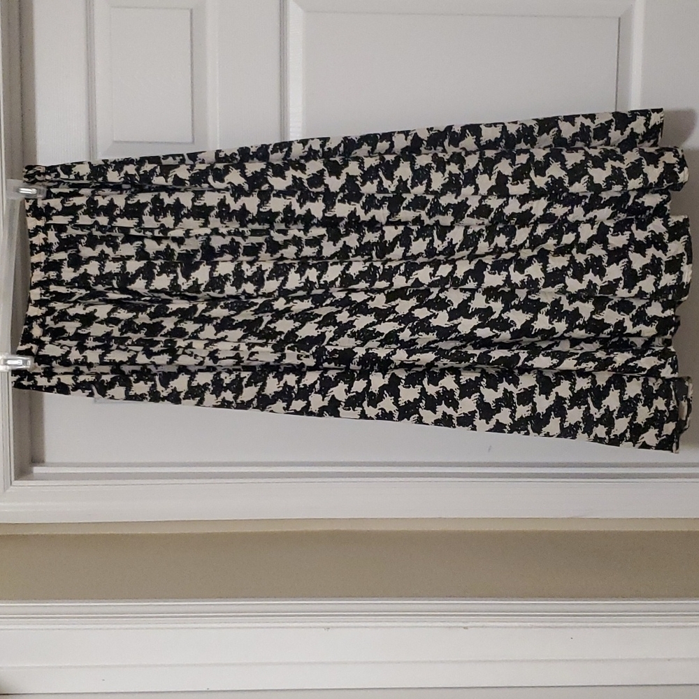 Lucks &cocs black white skirt